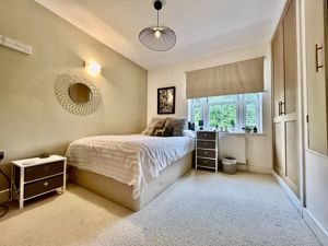 Photo 16- click for photo gallery